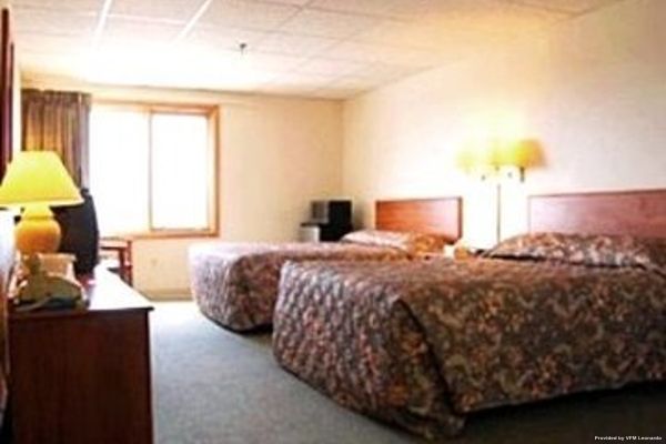 Eagles Lodge Motel (Ellsworth)